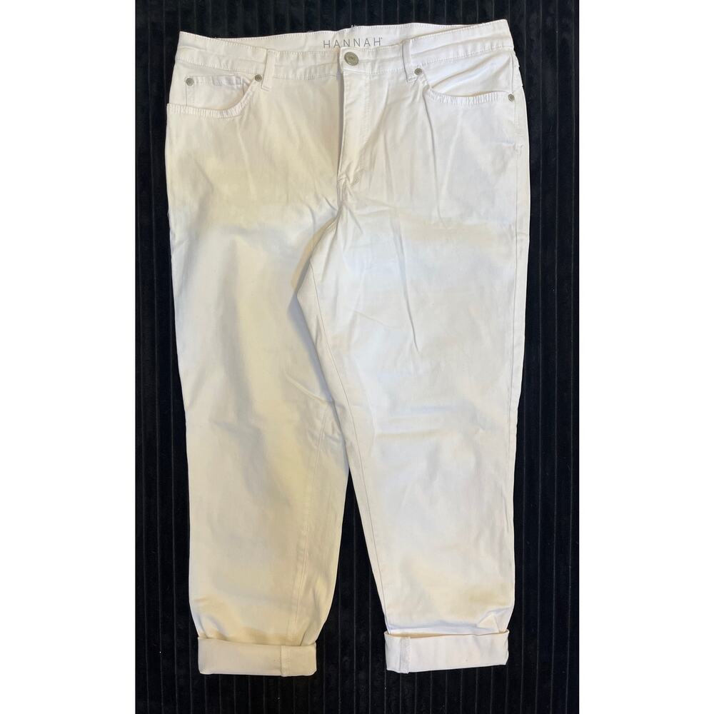 Hanna Women's White Capris – Size 12